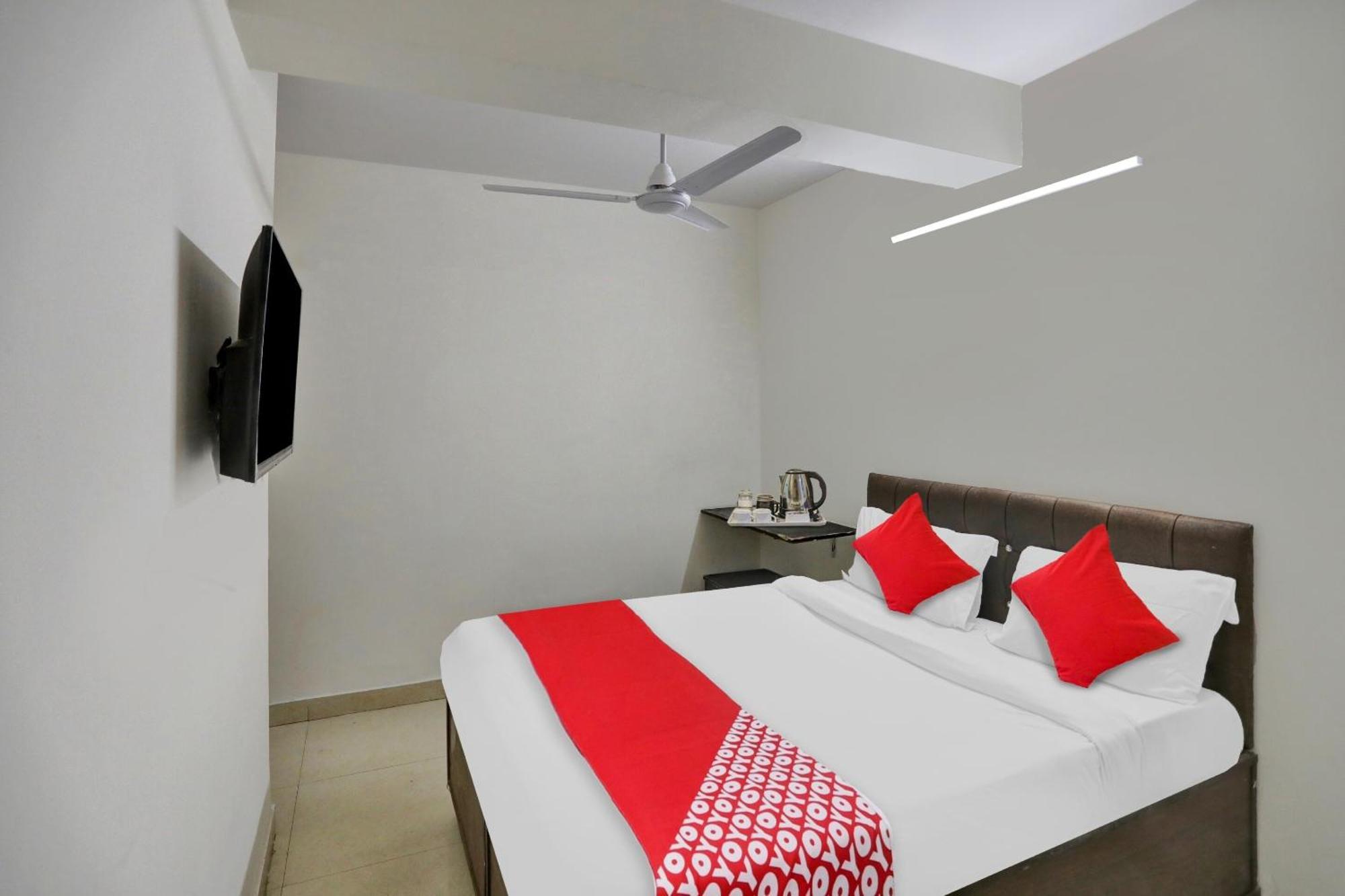Hotel O Kalkaji Delhi Нью-Делі Екстер'єр фото